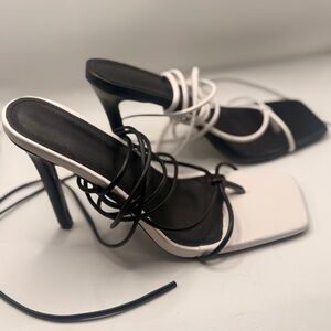 Size 8 / Strappy Two-Tone Black & White High Heel Sandal
